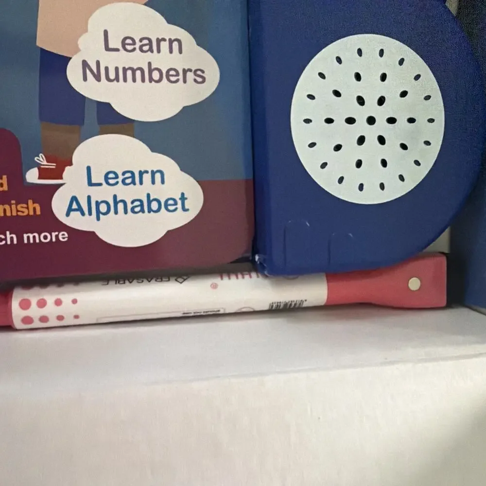 GUFINO Bilingual Toys Bilingual Word English/Spanish Book Tested Works